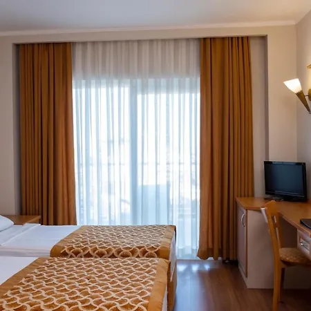 Hotell Pine House By Werde 4*