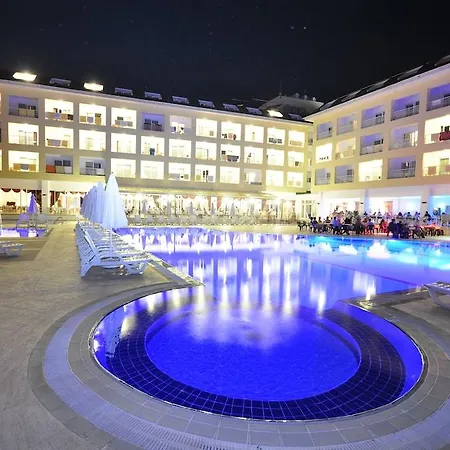 Hotel Pine House 4*