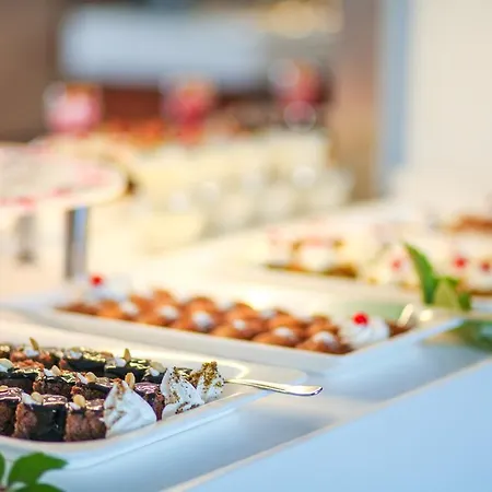 Pine House Hotel Kemer